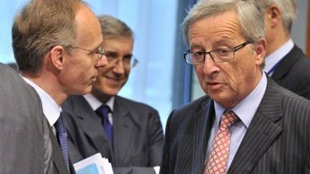 Juncker déclare vouloir agir de concert avec la Banque centrale européenne